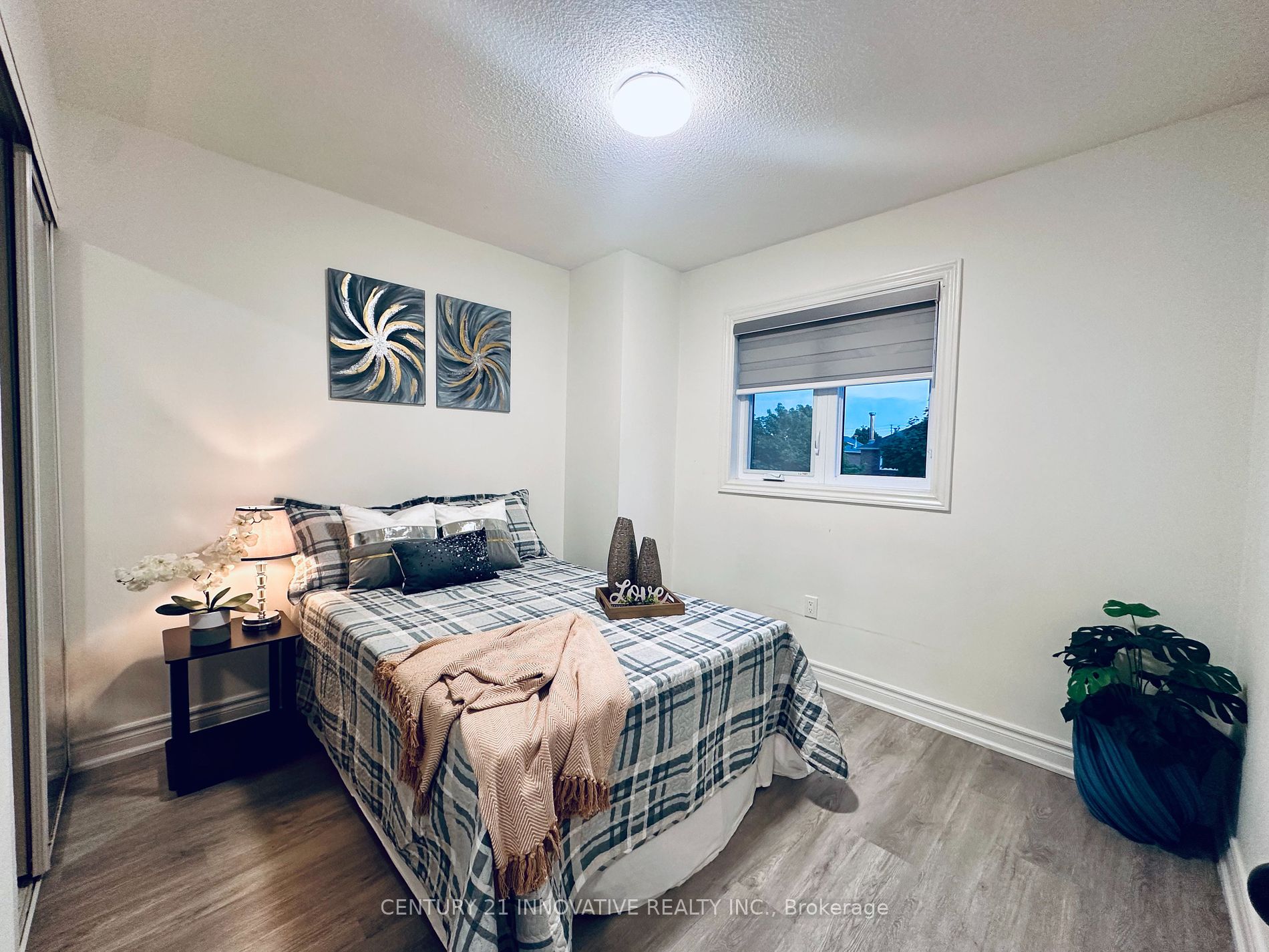 39 LaidLaw Drive