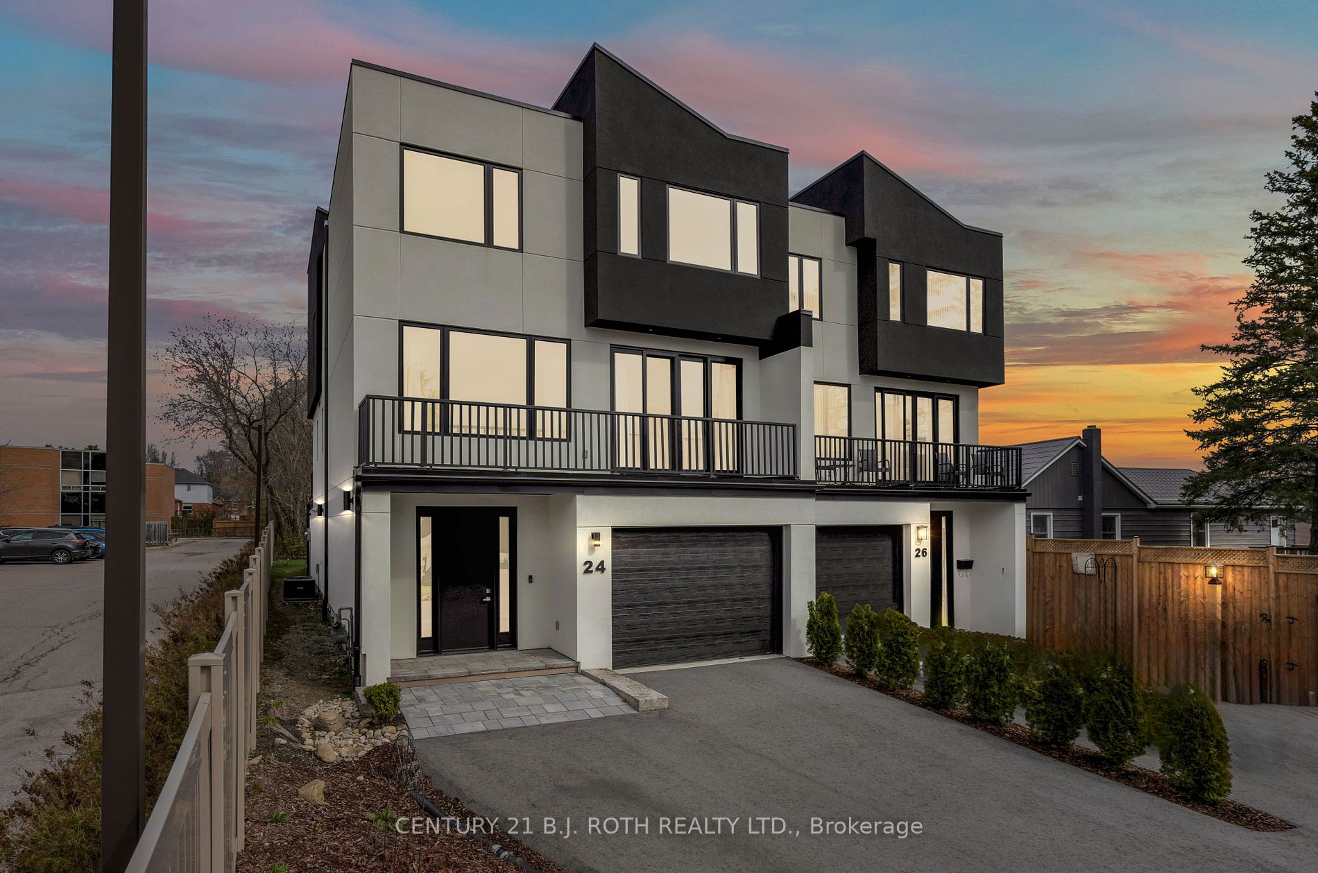 24 Grace Ave