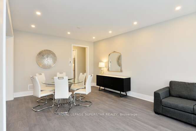 108 Rugman Cres