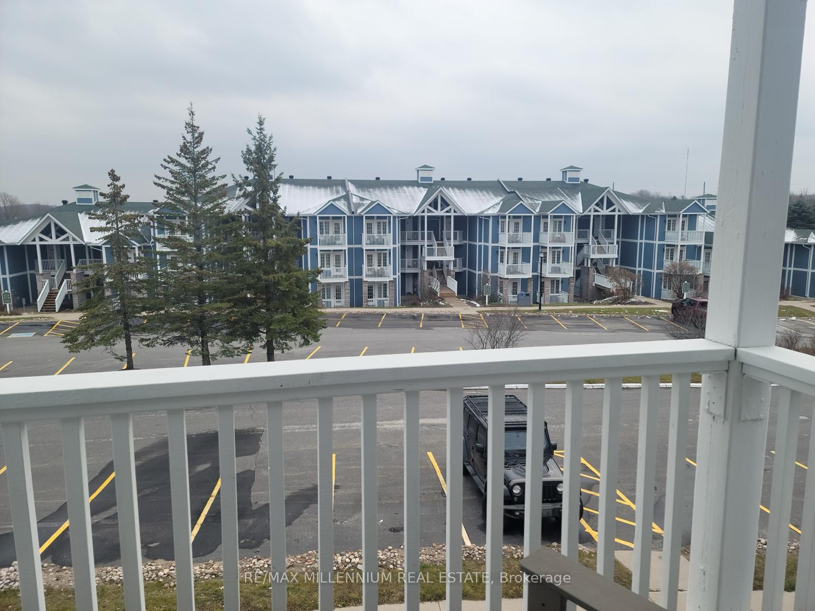 90 Highland Drive #2442-43
