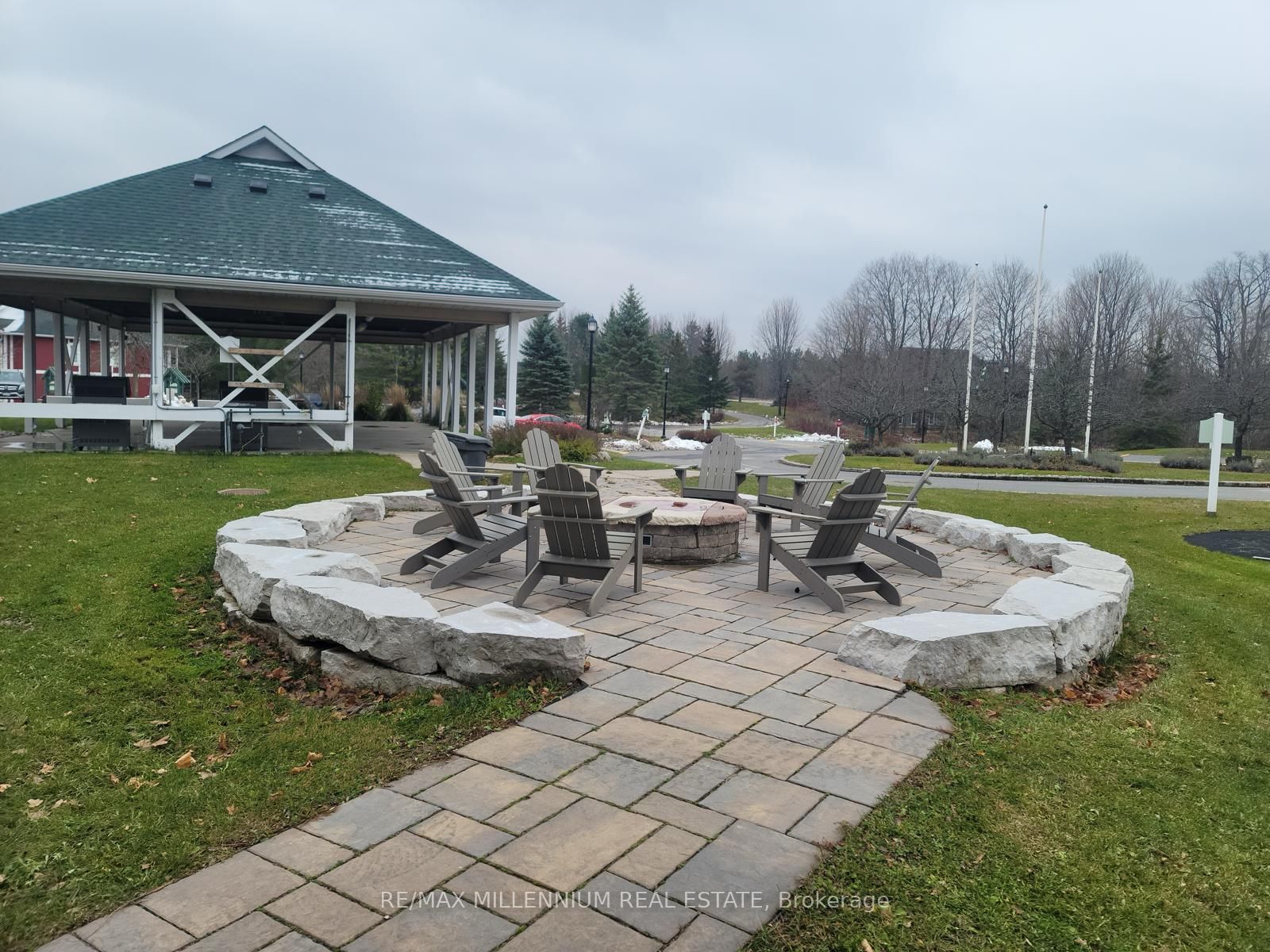 90 Highland Drive #2442-43