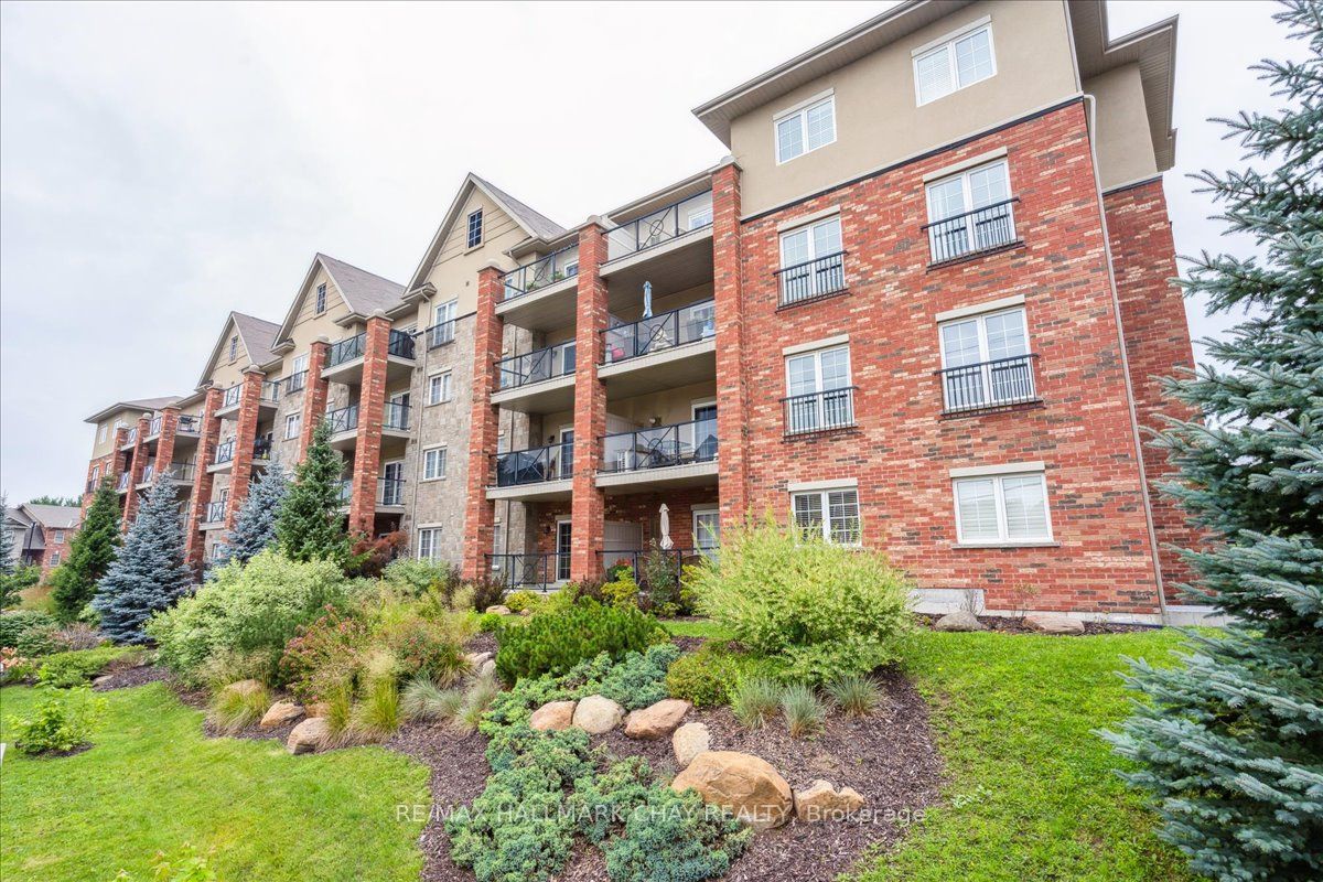 39 Ferndale Dr S, #311