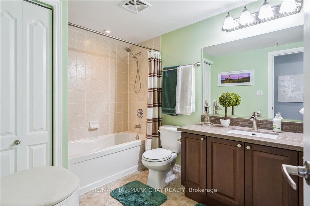 39 Ferndale Dr S, #311