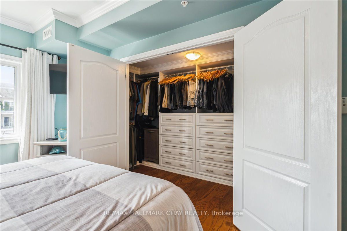 39 Ferndale Dr S, #311
