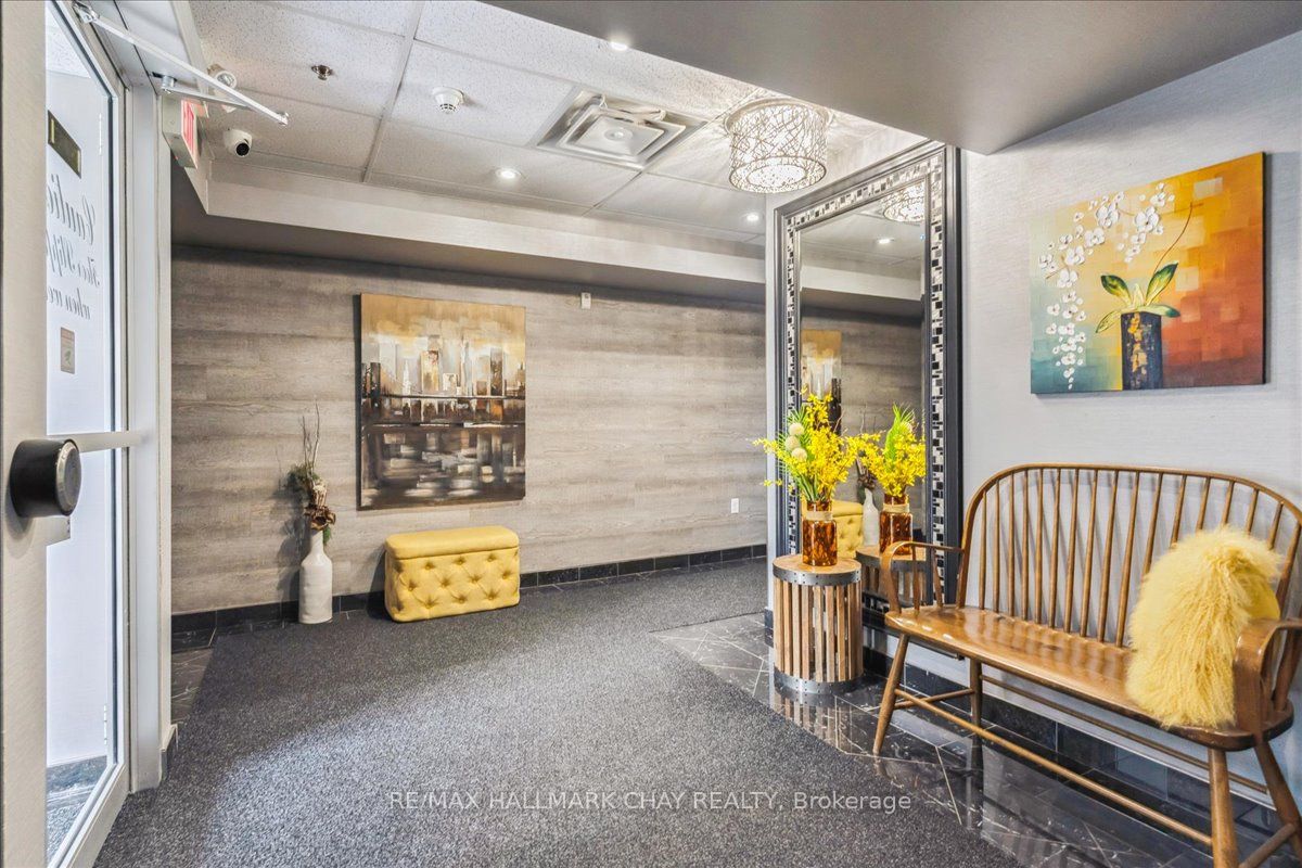 39 Ferndale Dr S, #311