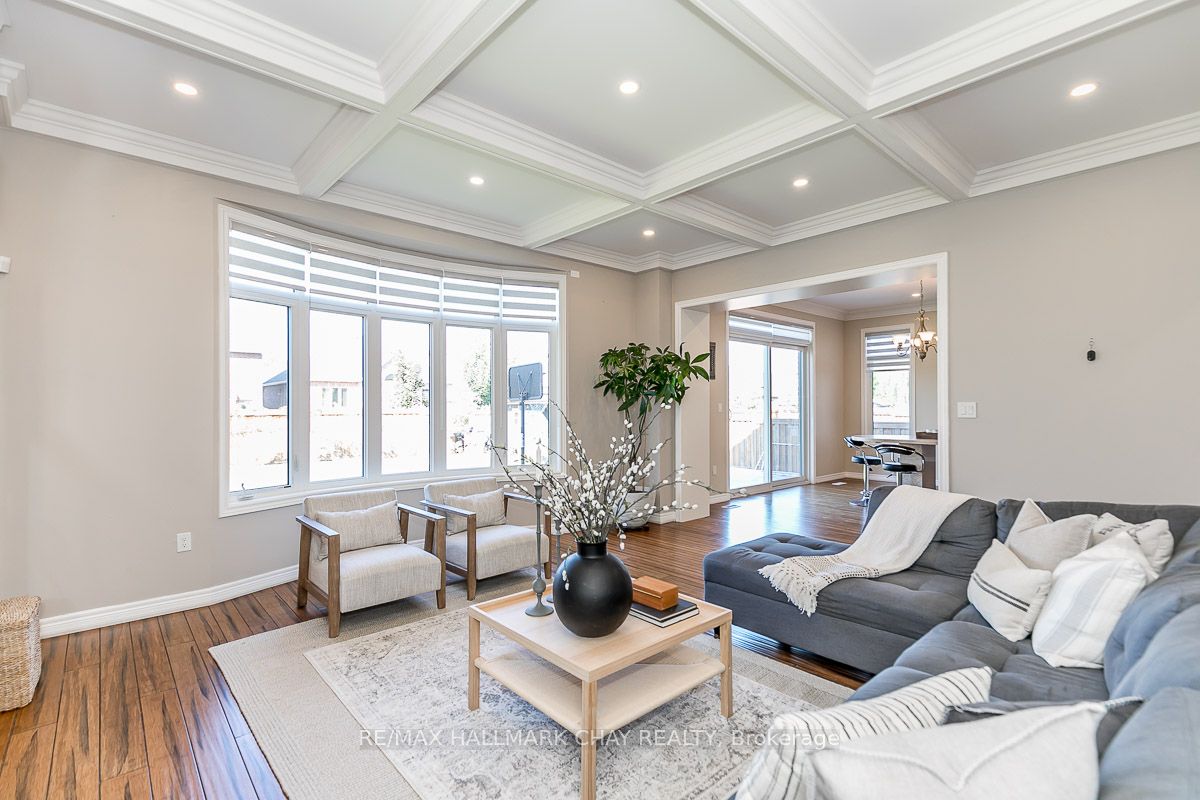 42 Trail Boulevard
