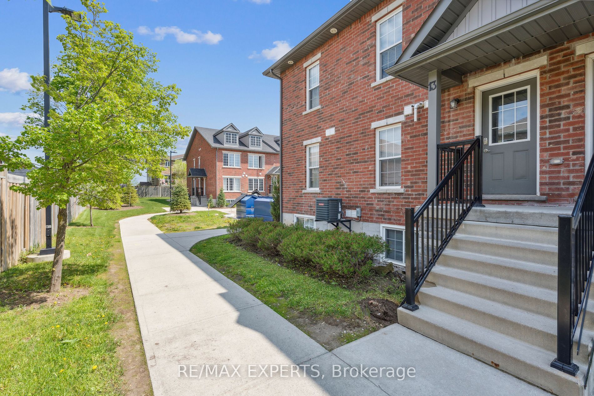 246 Penetanguishene Road #13