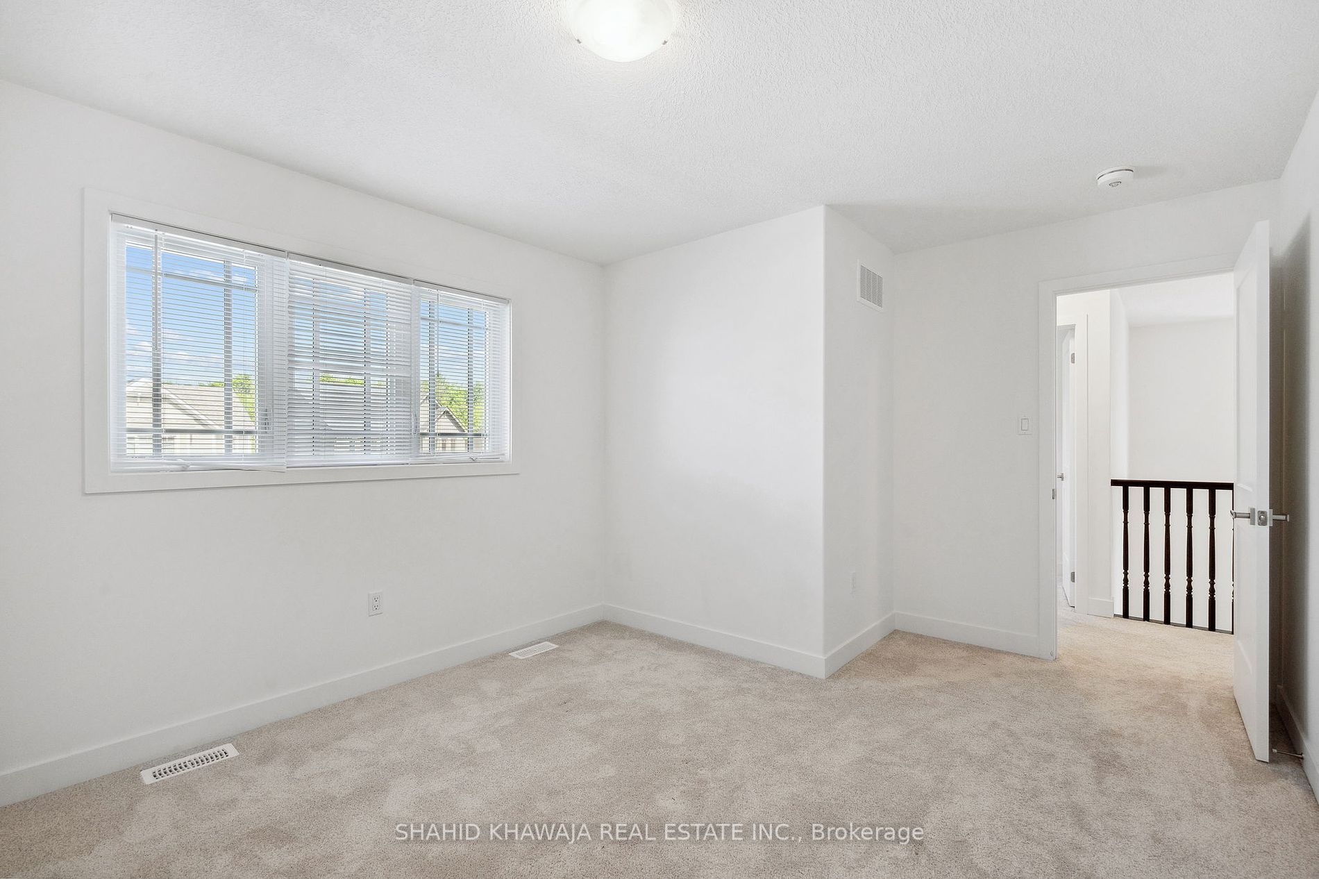 123 Plewes Dr