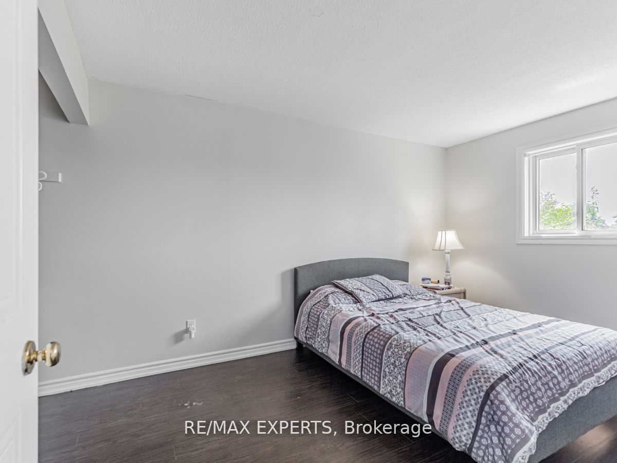 135 Livingstone St W, #Upper