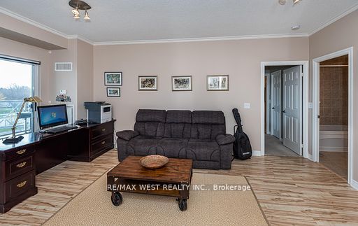 354 Atherley Rd, #313
