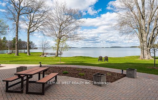354 Atherley Rd, #313