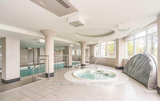 354 Atherley Rd, #313