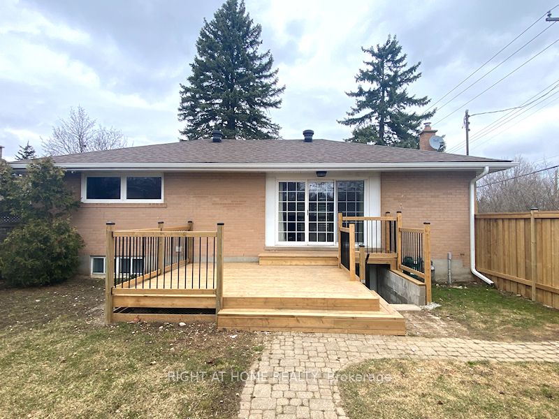55 Steel St