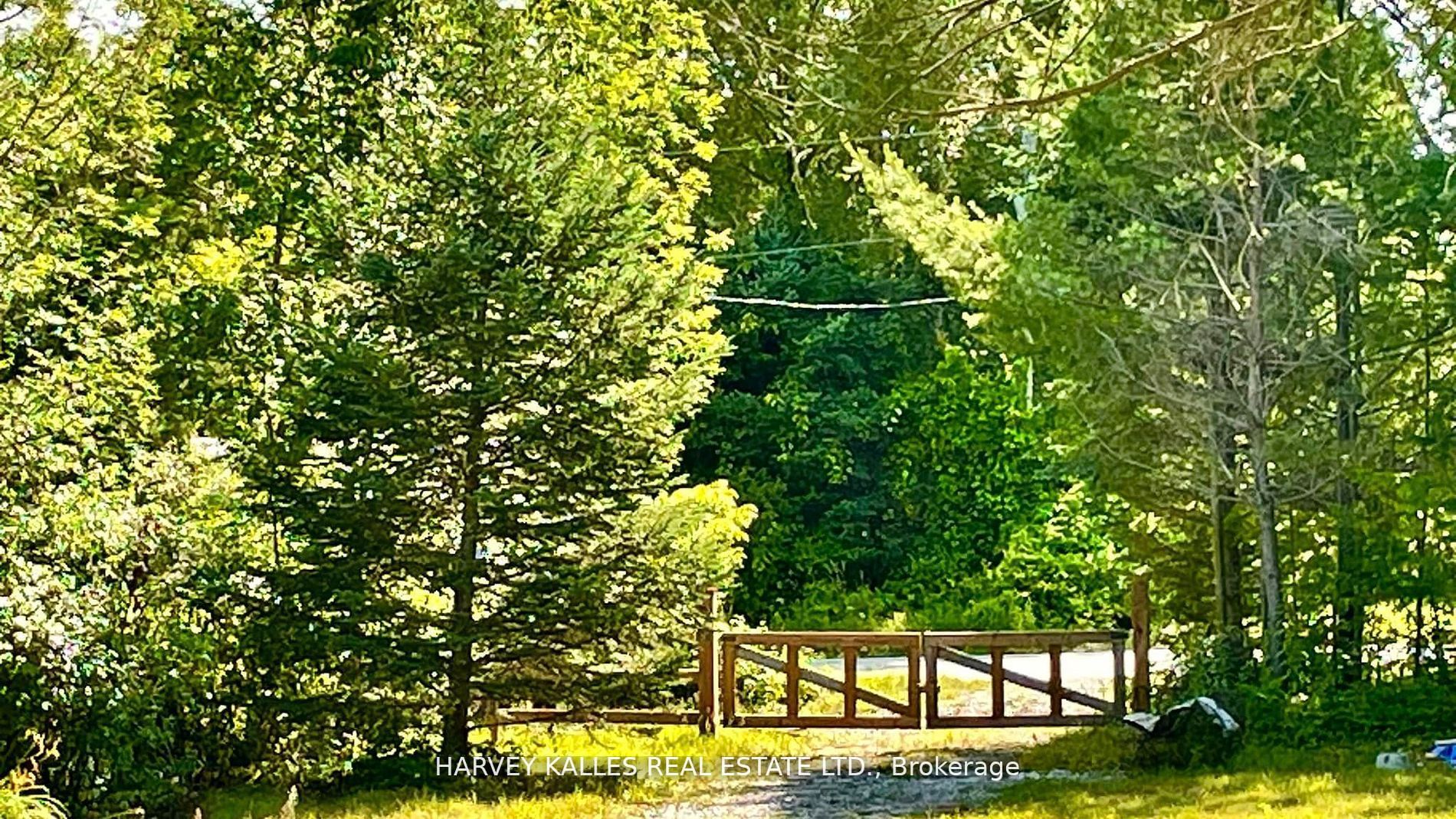 5766 Penetanguishene Rd