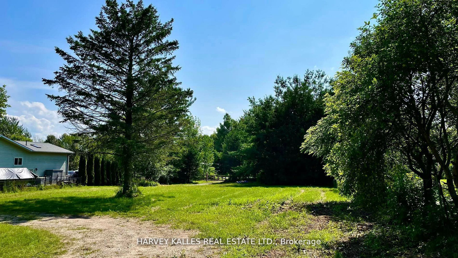 5766 Penetanguishene Rd