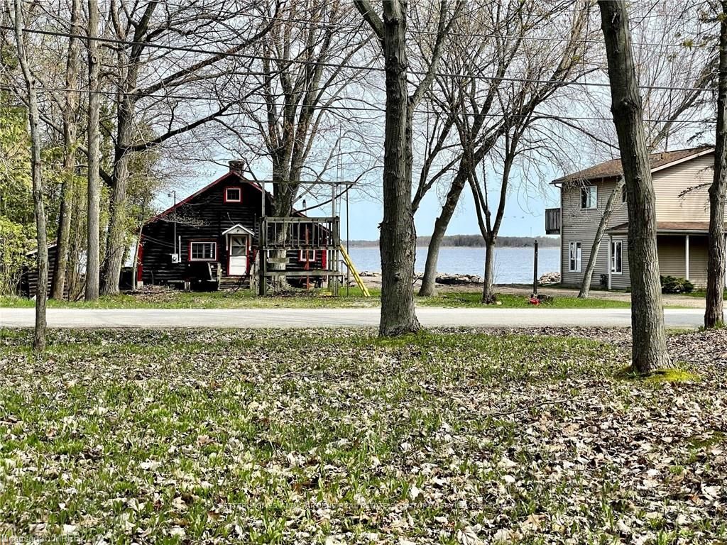 257 ROBINS POINT Road