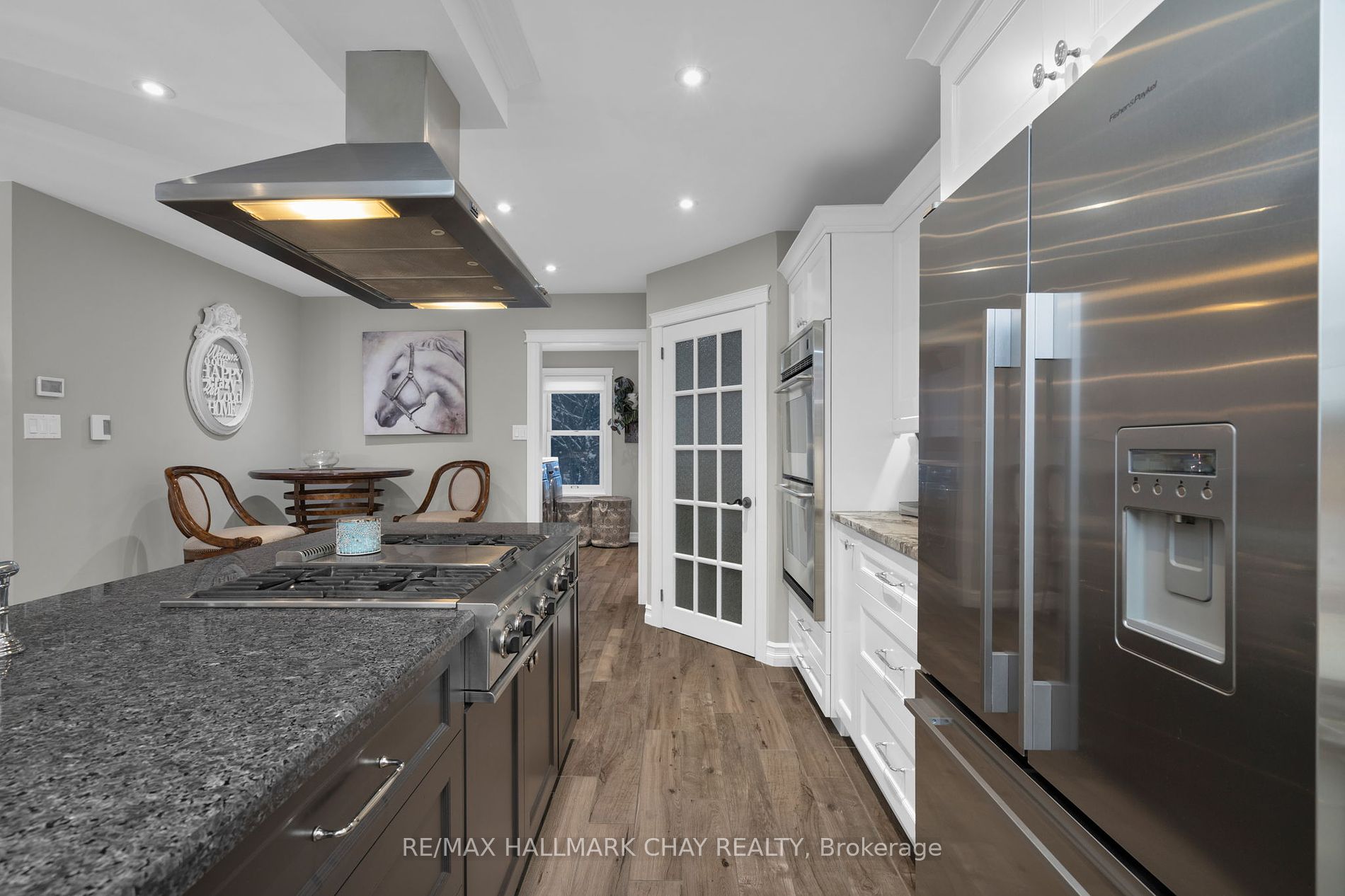 9 Bridle Path