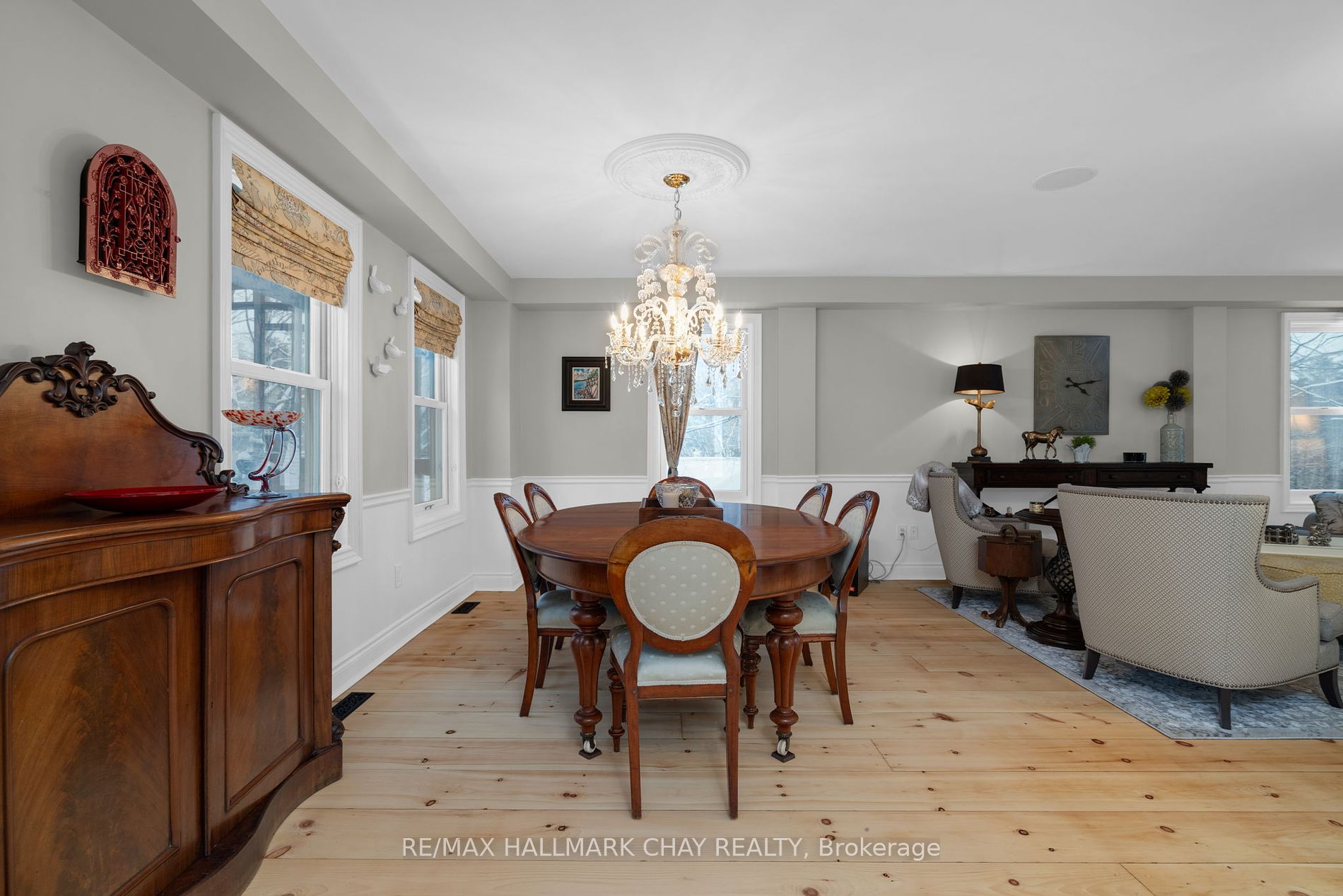 9 Bridle Path