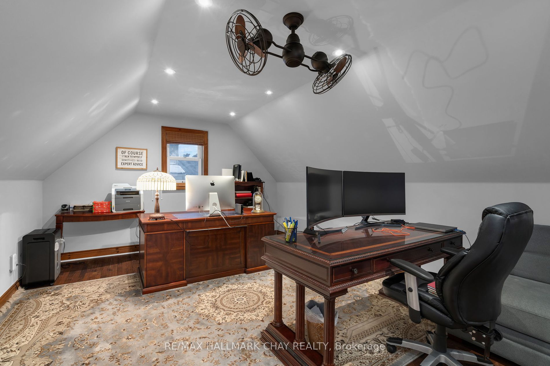 9 Bridle Path