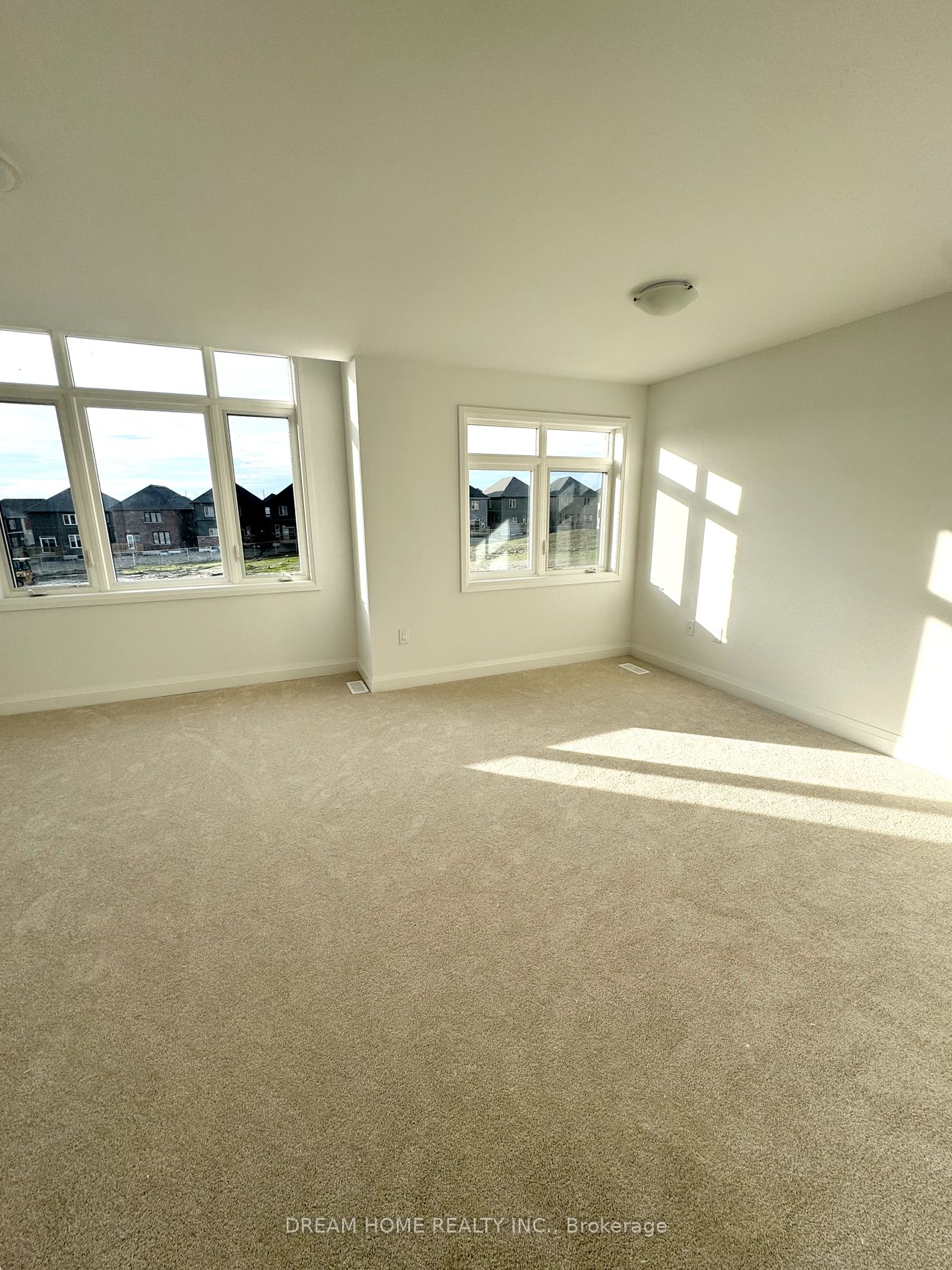 7 Gateway Drive