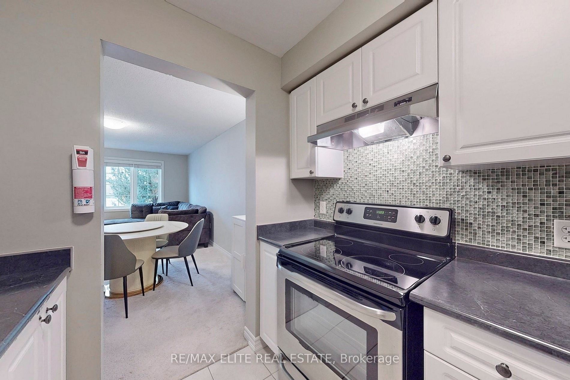 57 Ferndale Dr S, #9