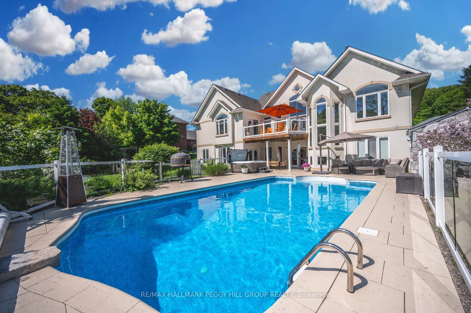 16 Bridle Trail