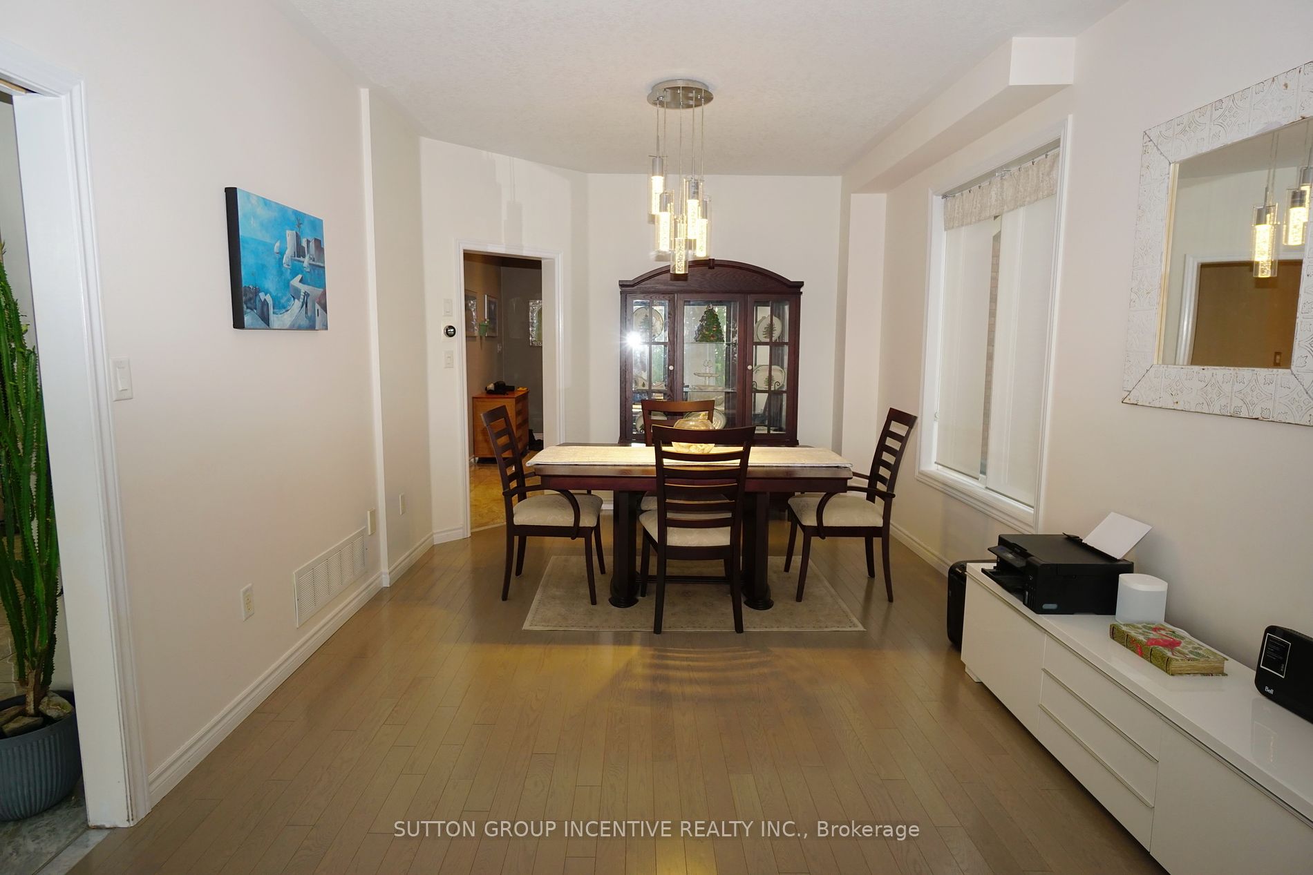 23 Sovereign's Gate