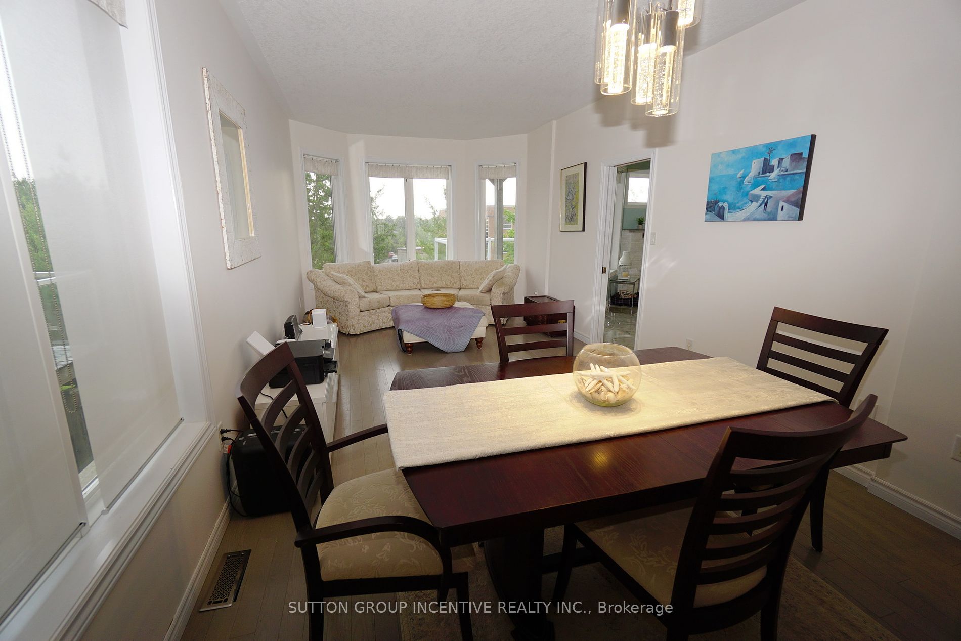23 Sovereign's Gate