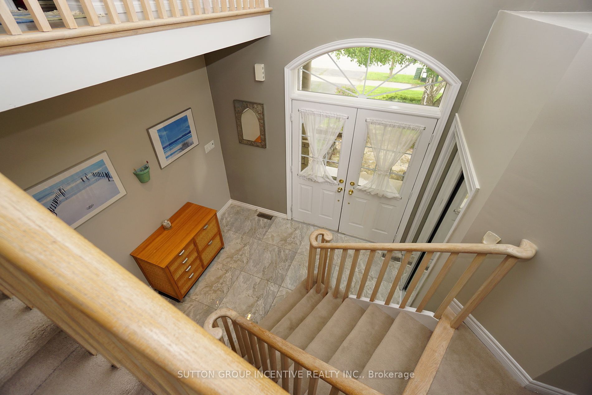 23 Sovereign's Gate