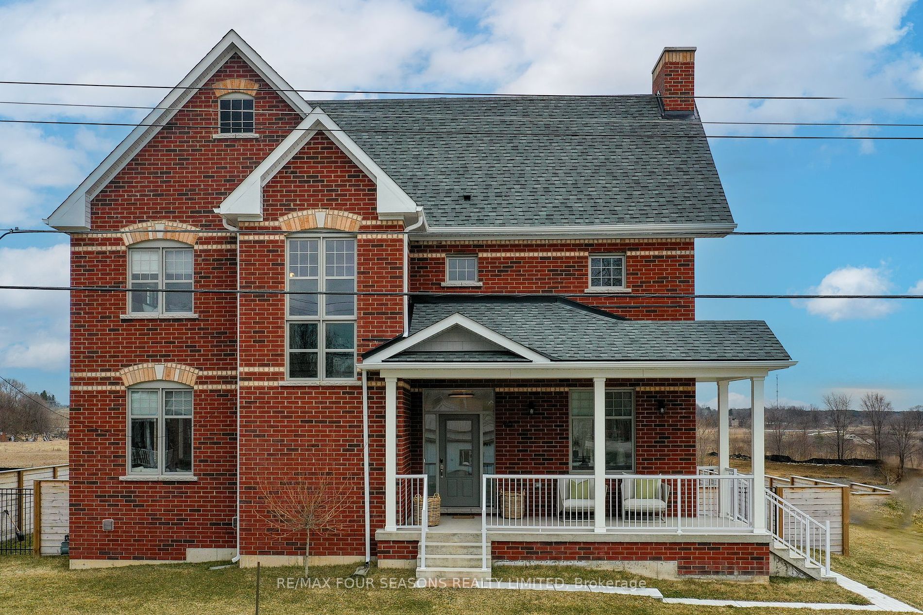46 Francis Street E