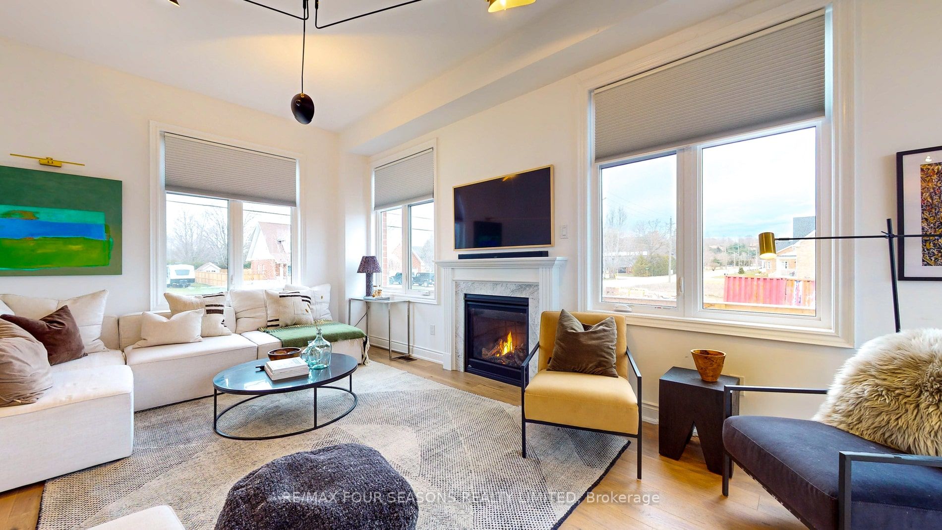 46 Francis Street E