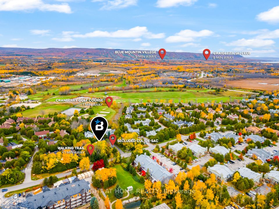 12 Dawson Dr, #403