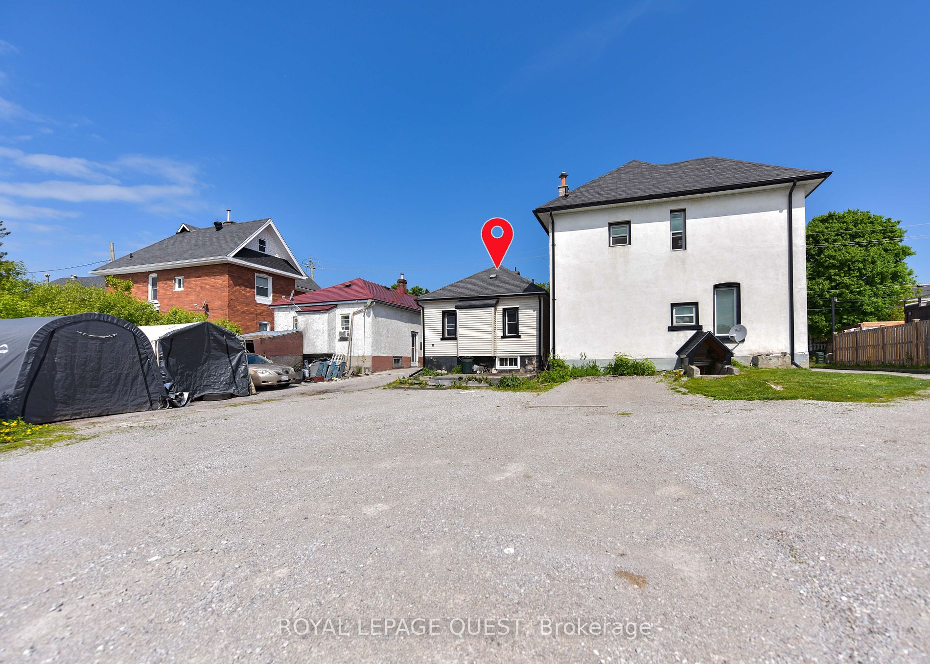 103 Mississaga Street W