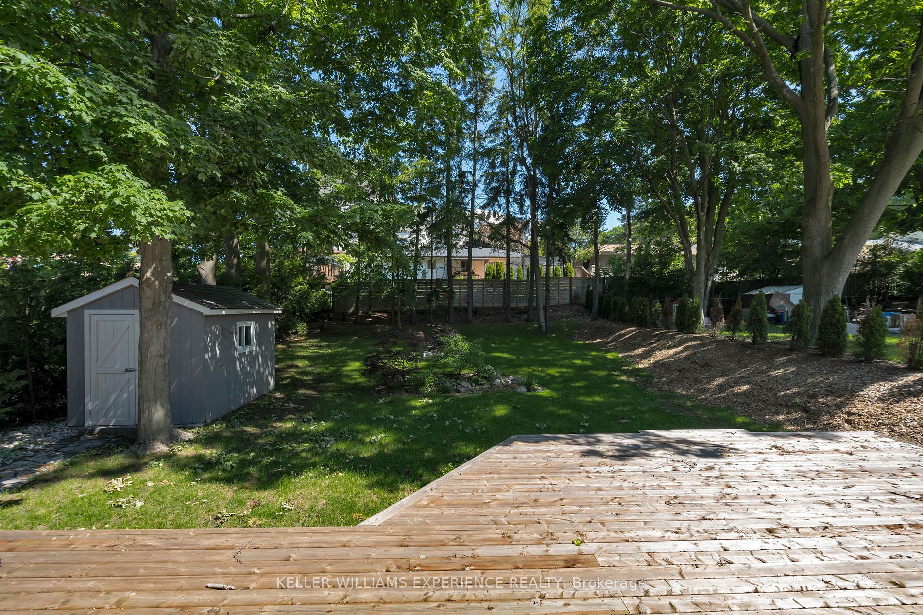 98 Shanty Bay Road