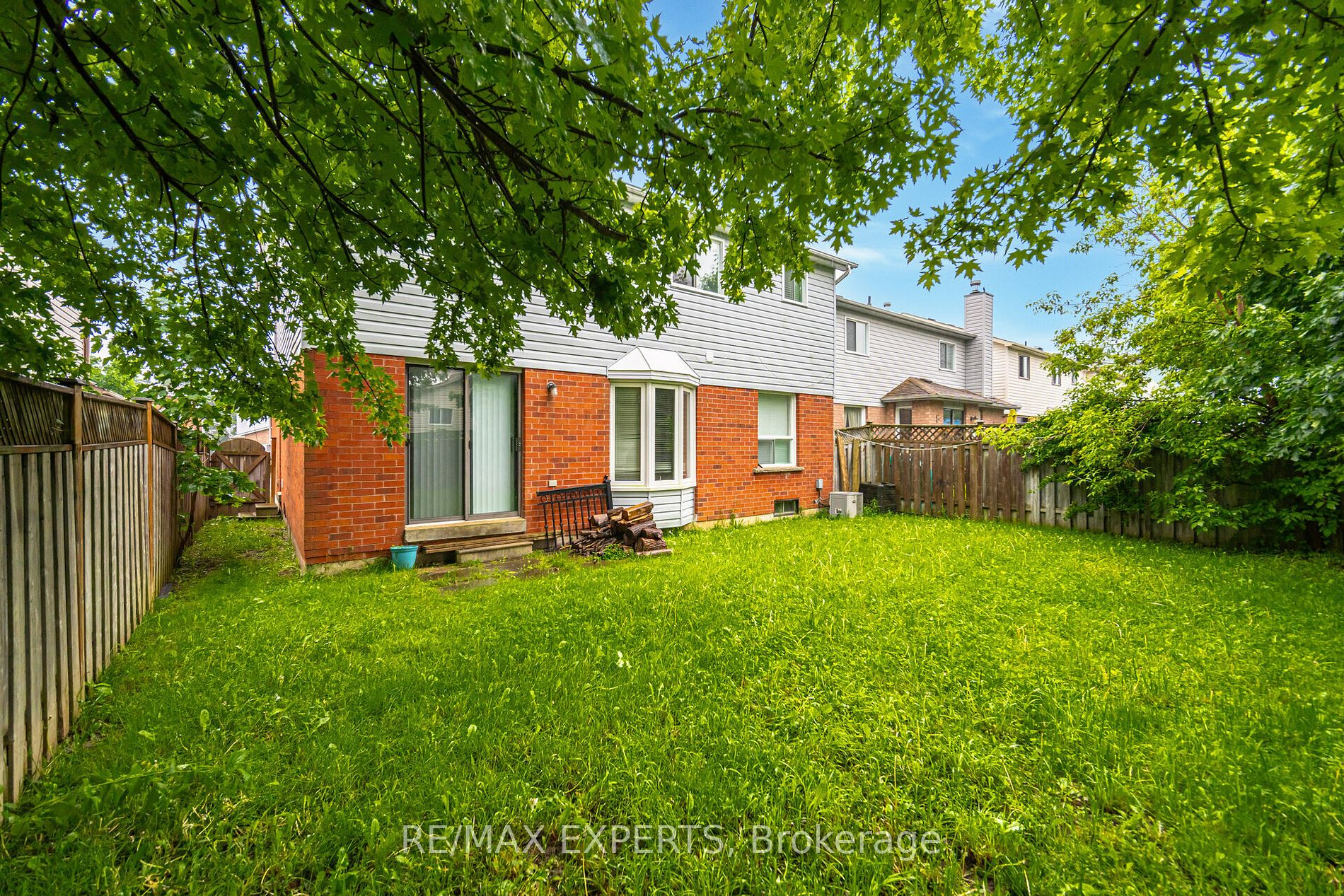 42 Quance Street