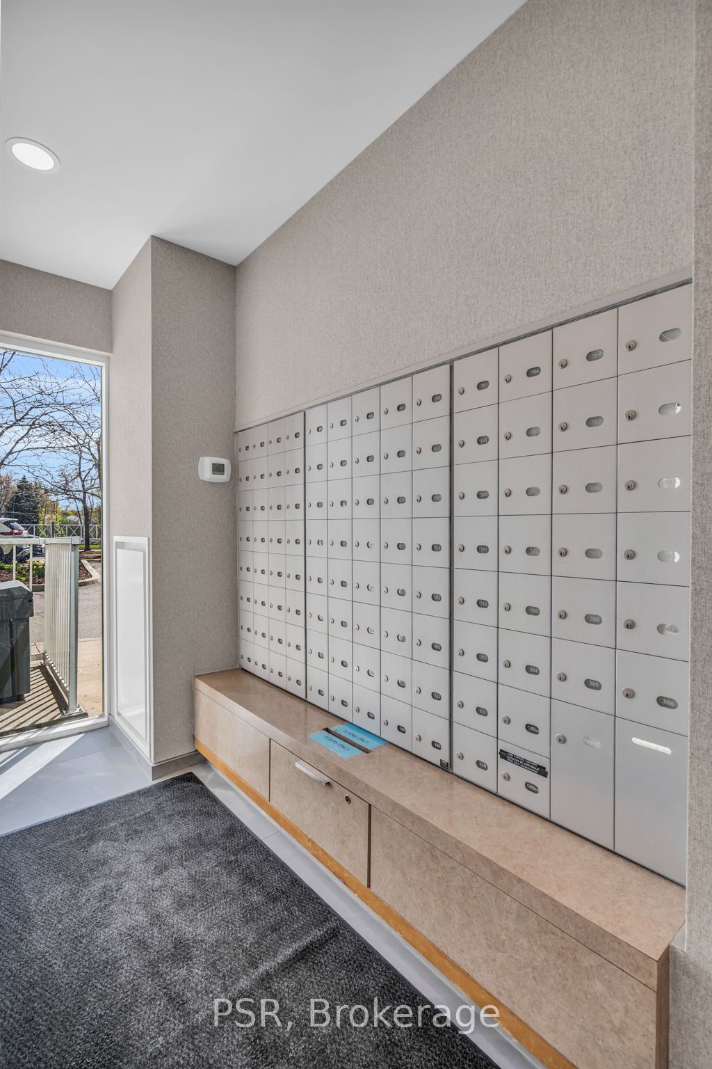 354 Atherley Road #211