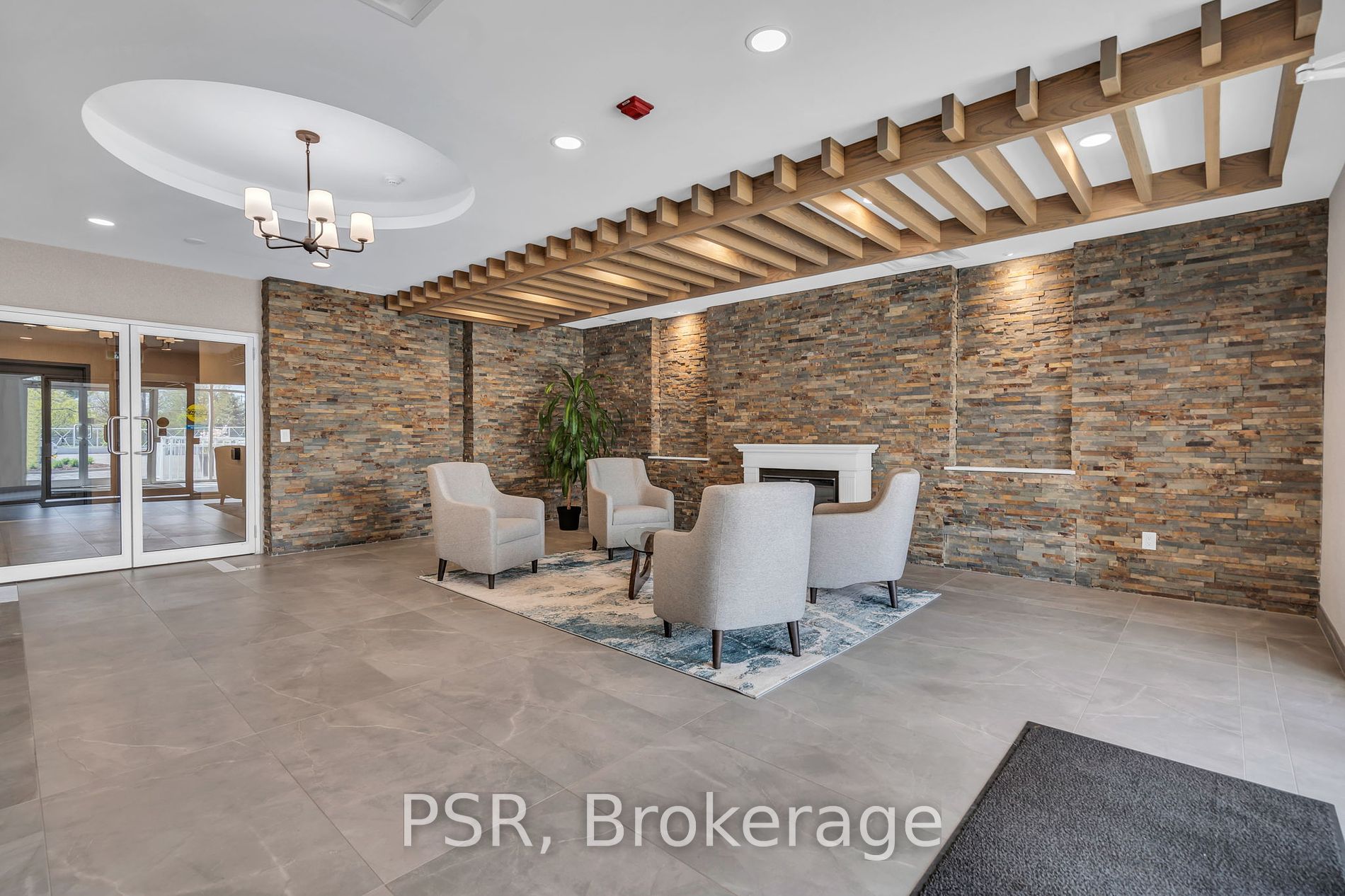 354 Atherley Road #211