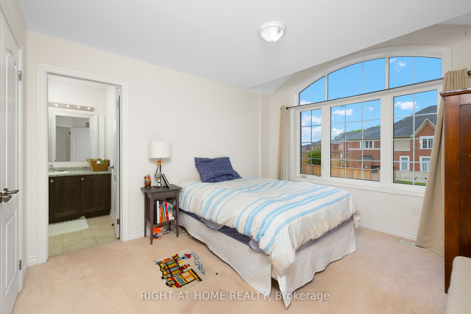 57 Victoria Wood Avenue