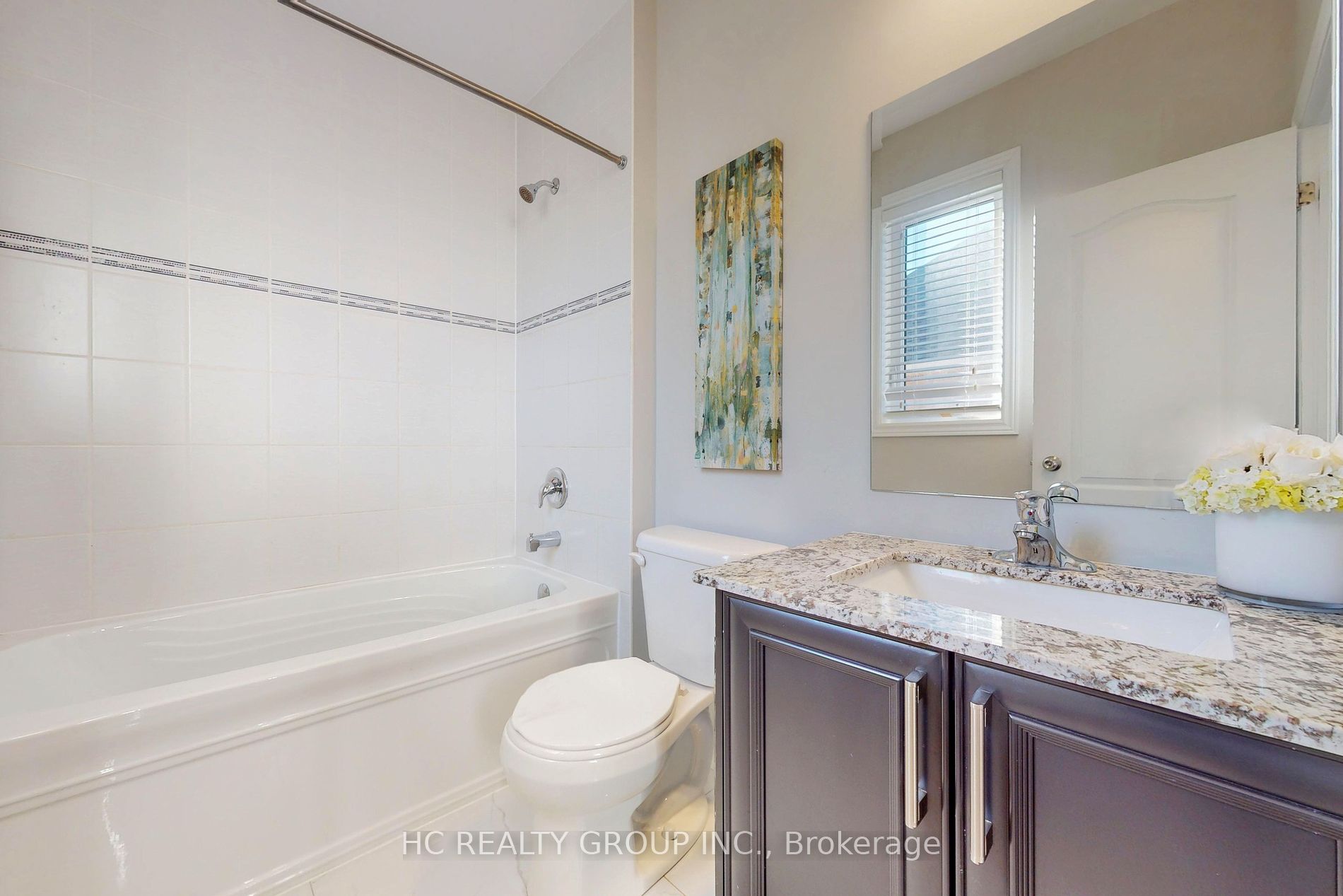 56 Redmond Cres
