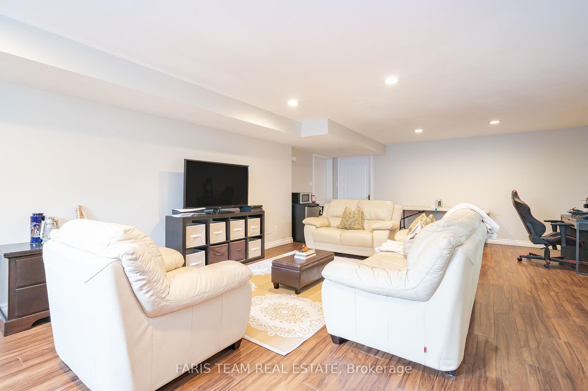 48 Glenhuron Drive
