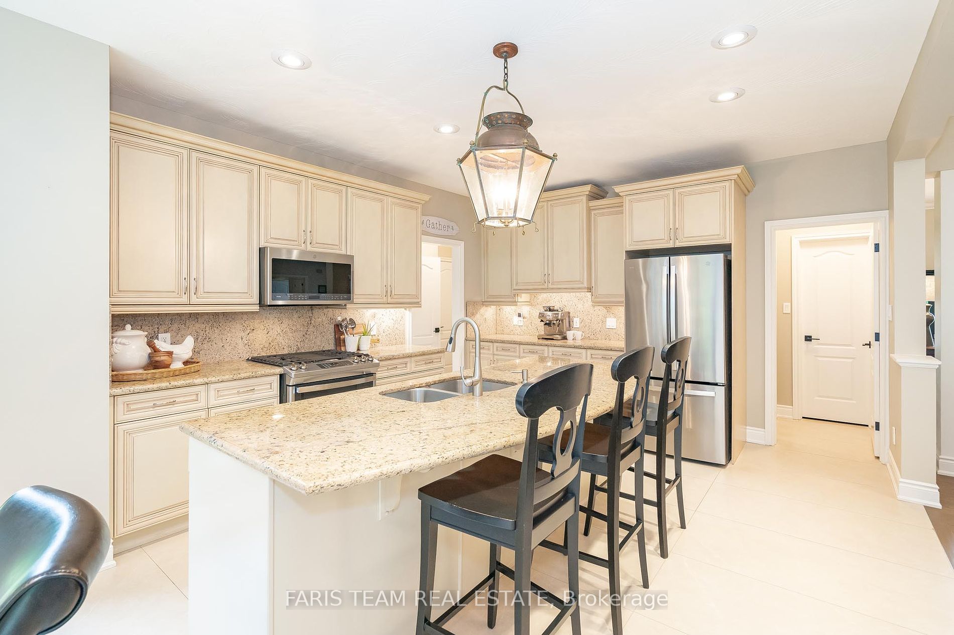 48 Glenhuron Drive