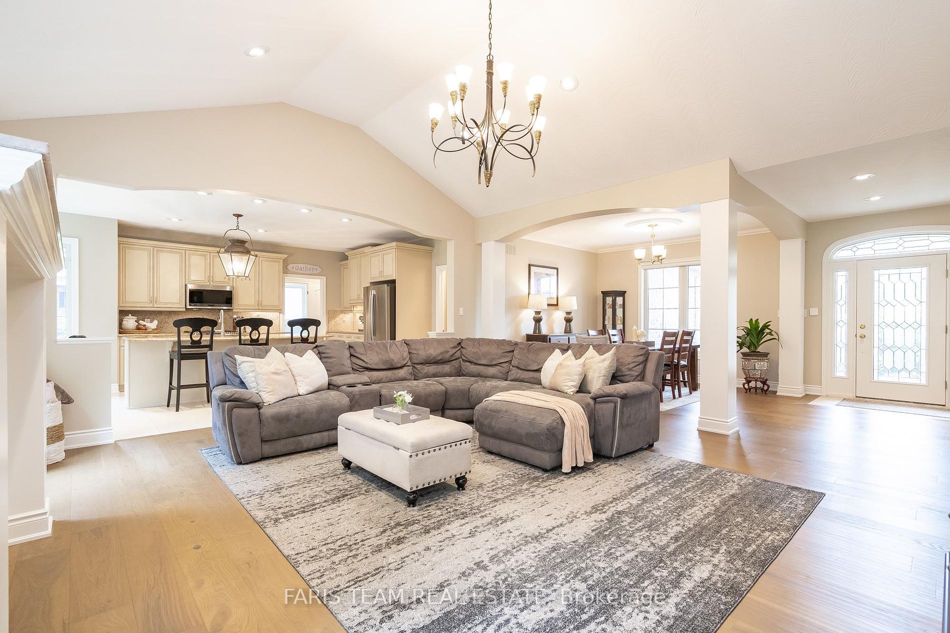 48 Glenhuron Drive