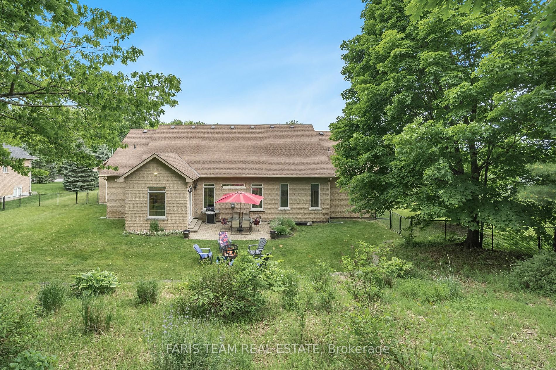 48 Glenhuron Drive