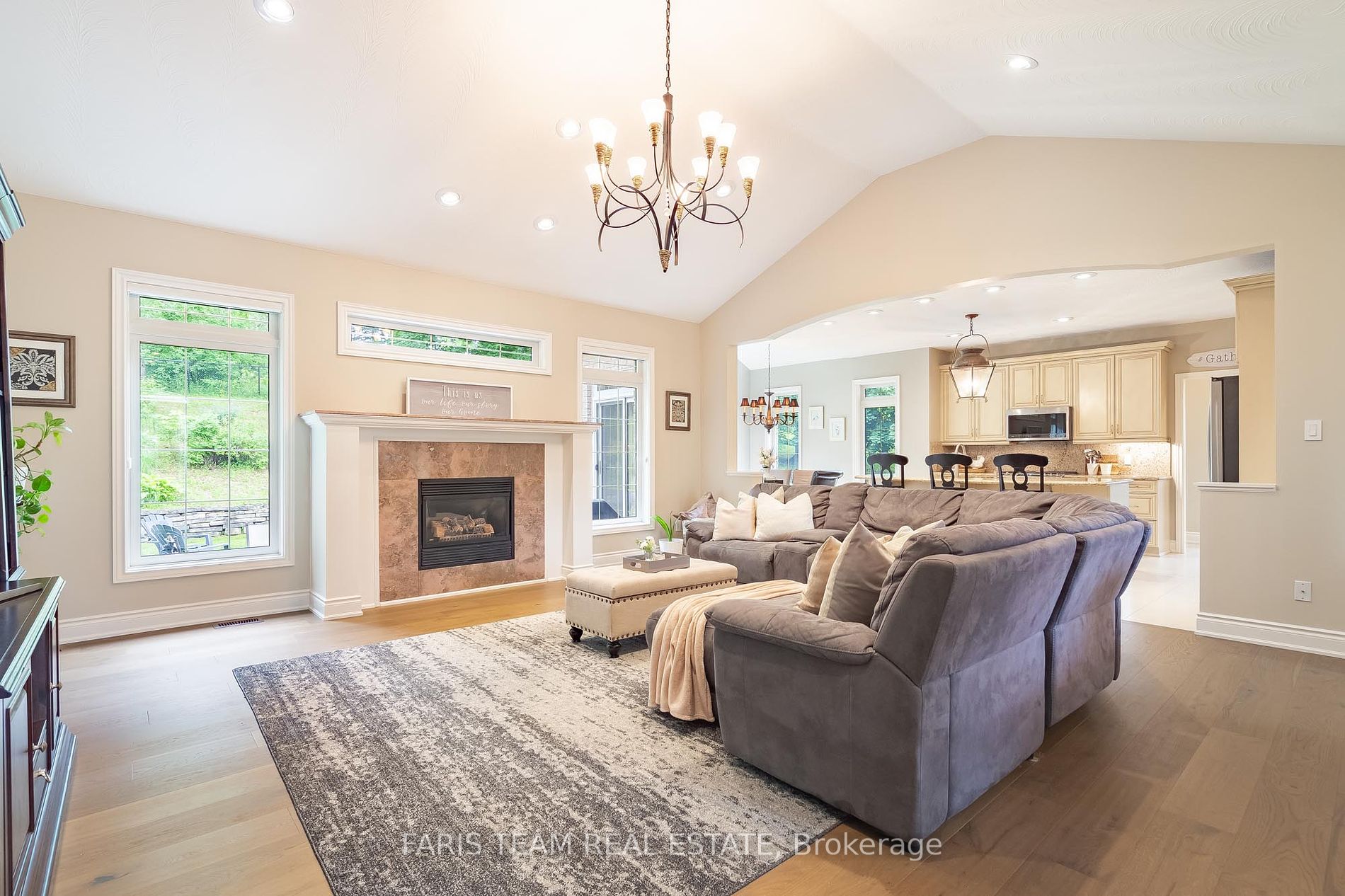 48 Glenhuron Drive