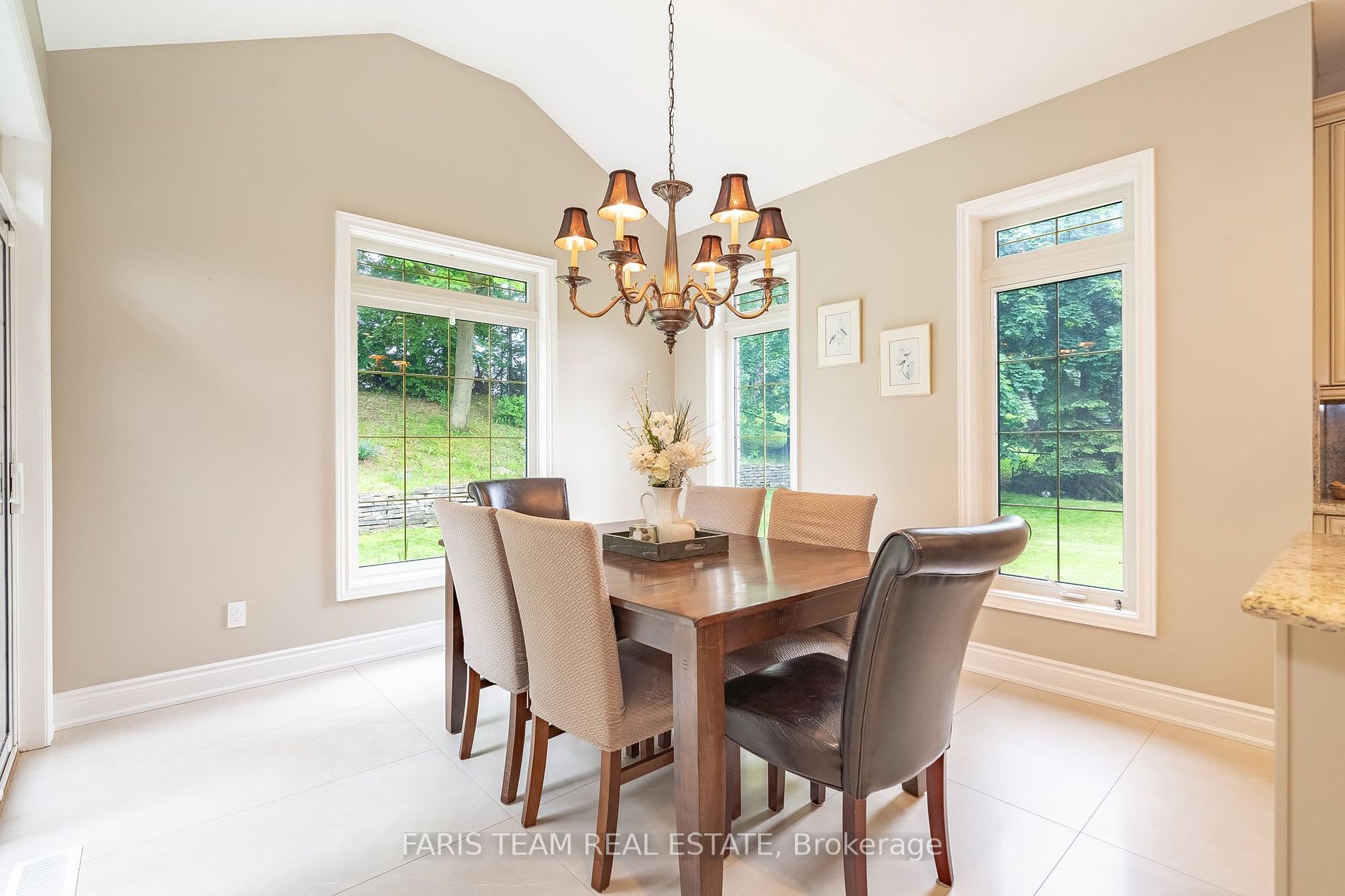 48 Glenhuron Drive