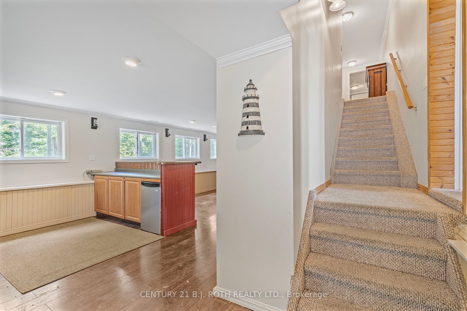 4201 Huronia Road
