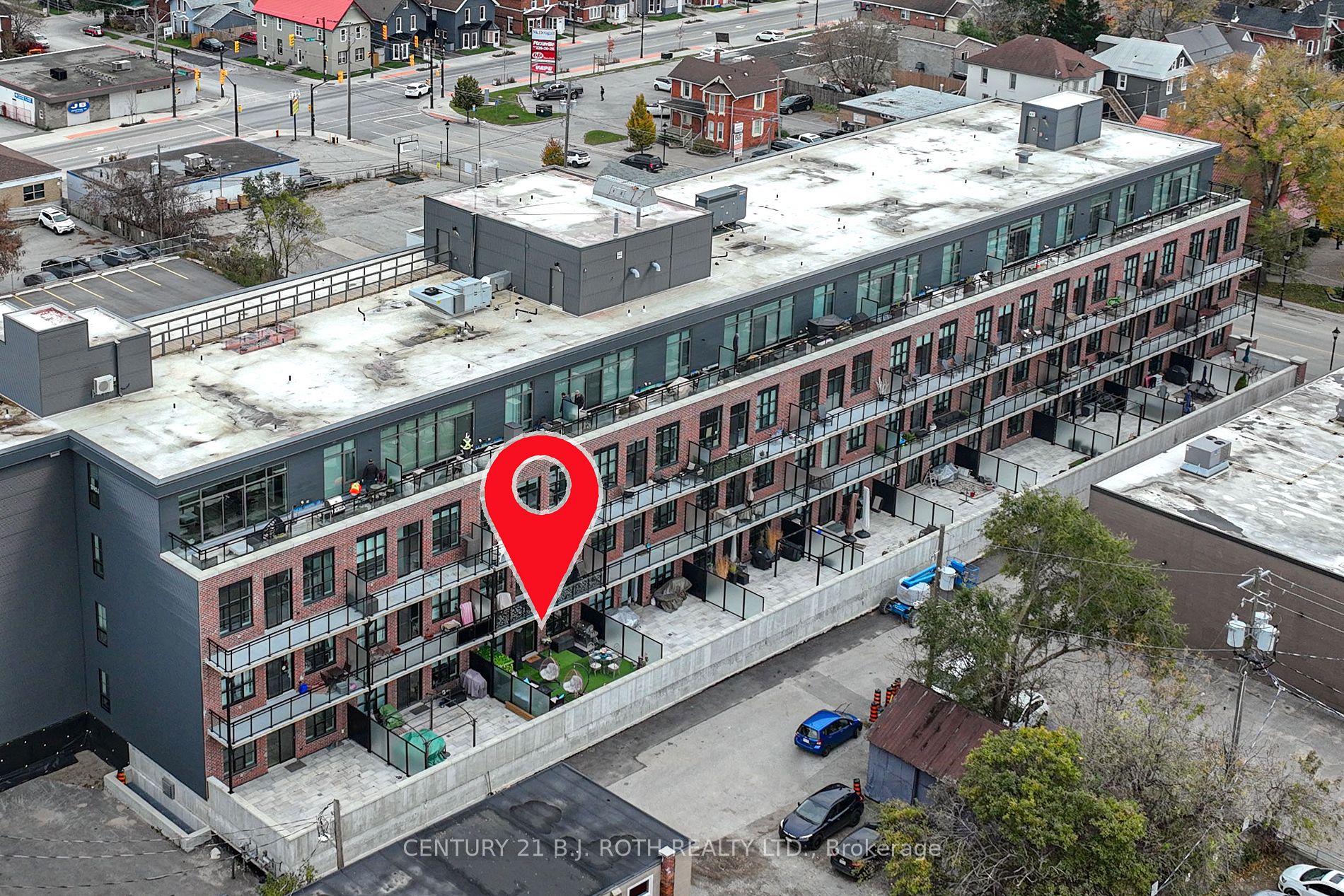 21 Matchedash St S, #209