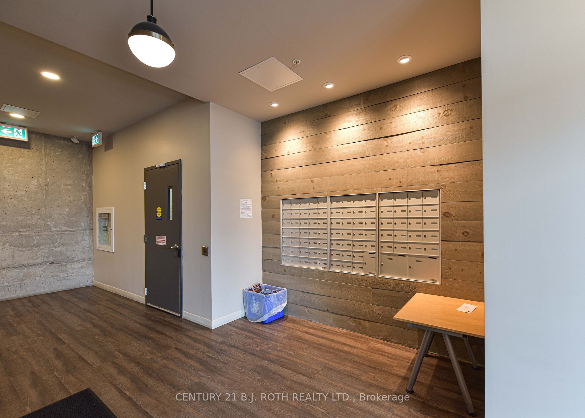 21 Matchedash St S, #209