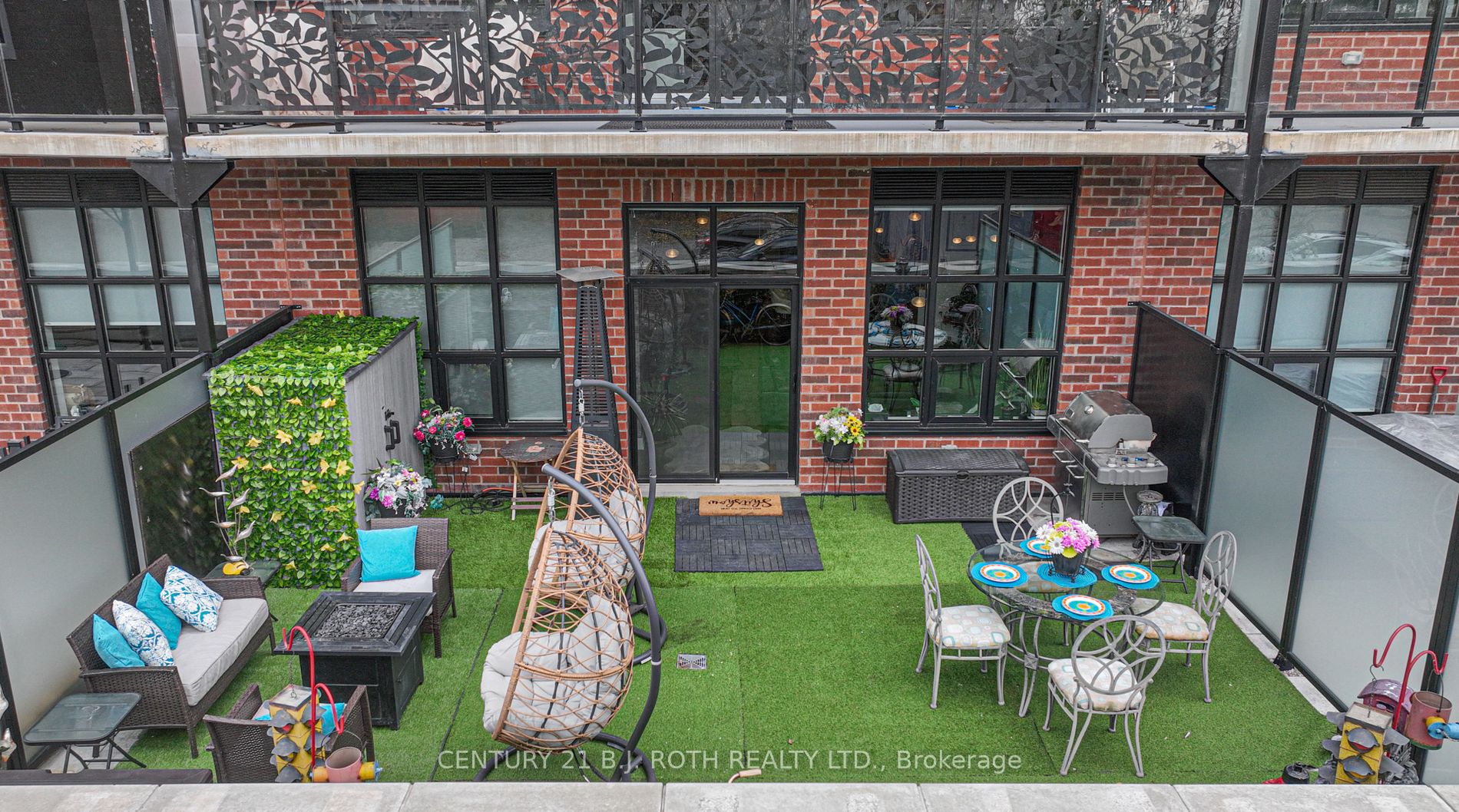 21 Matchedash St S, #209