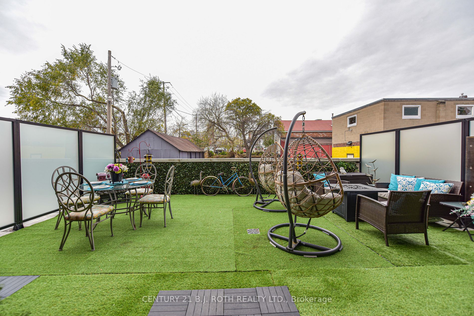 21 Matchedash St S, #209